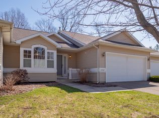 1552 Skylark Ct, Kalamazoo, MI 49009
