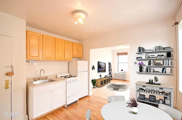 Rented by Citi Habitats | media 3