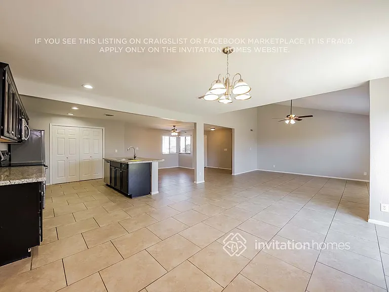 9709 N 57th Ave — Photo 5