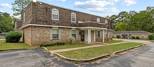 292 W Claiborne St Photo 1