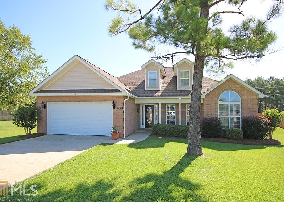 2nd image of 206 Drayton Ct