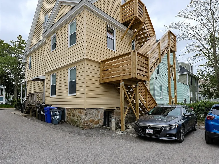 14 Wadsworth St — Photo 25
