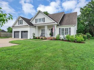 106 Briarcrest Ct W, Hendersonville, TN 37075