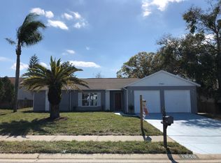 7040 Orchid Lake Rd, New Port Richey, FL 34653