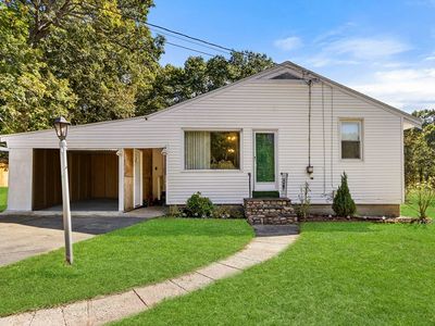 82 Sunset Dr, Taunton, MA, 02780