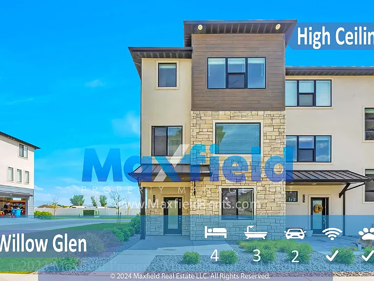 721 W Crystal Creek Rd — Photo 1