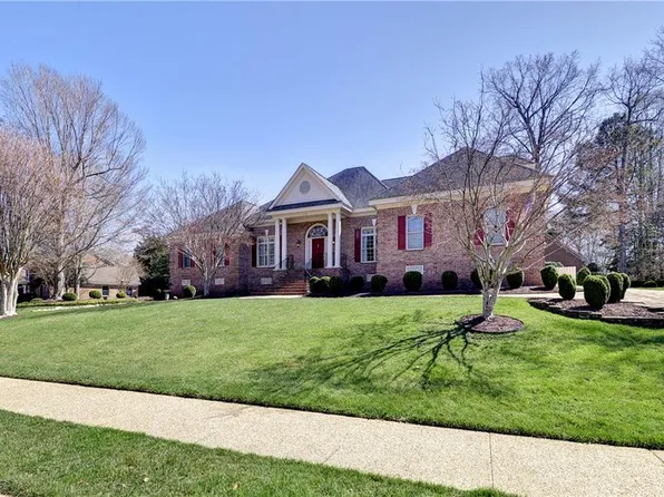 125 Sir Thomas Lunsford Dr, Williamsburg, VA 23185