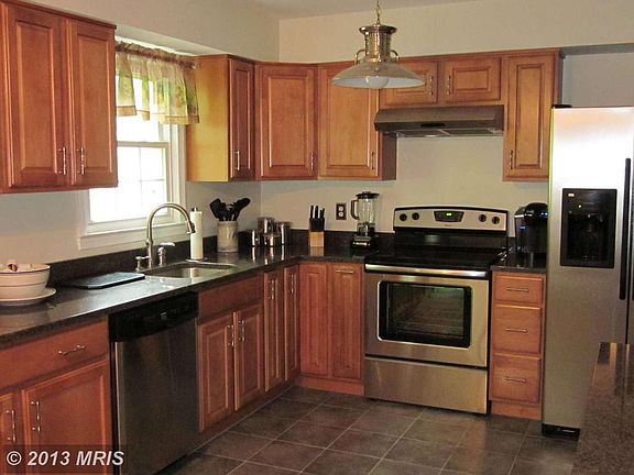 2nd image of 12316 Cinnamon St