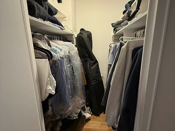 5th image of 279 E 44th St APT 9B