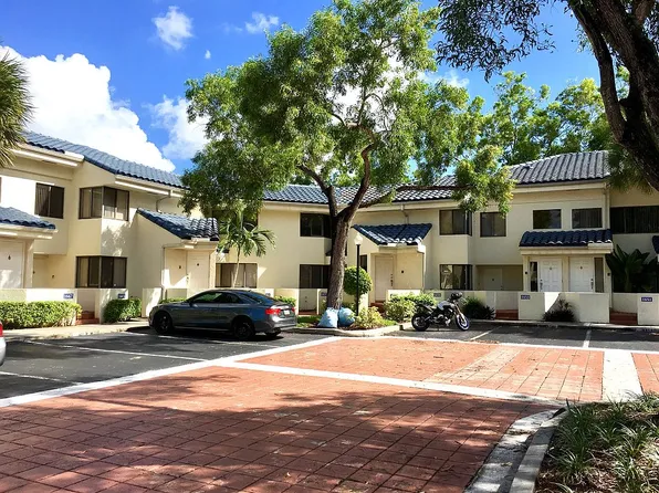 1659 NW 81st Way, Plantation, FL 33322