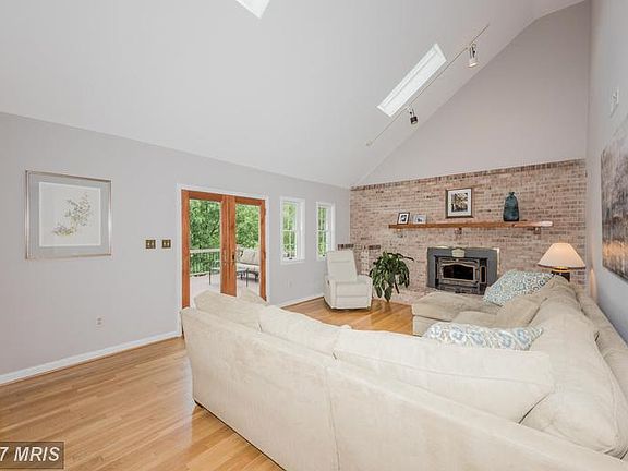 3rd image of 6546 Prestwick Dr