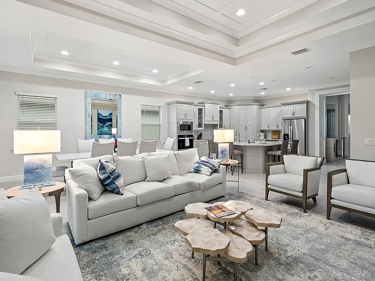 8795 Calypso Ct — Photo 9