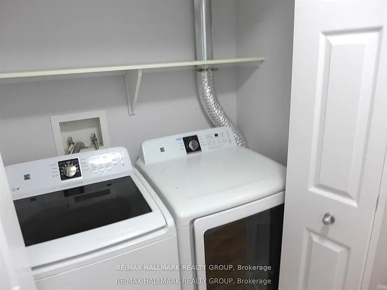 216 Carillon St #3 — Photo 16
