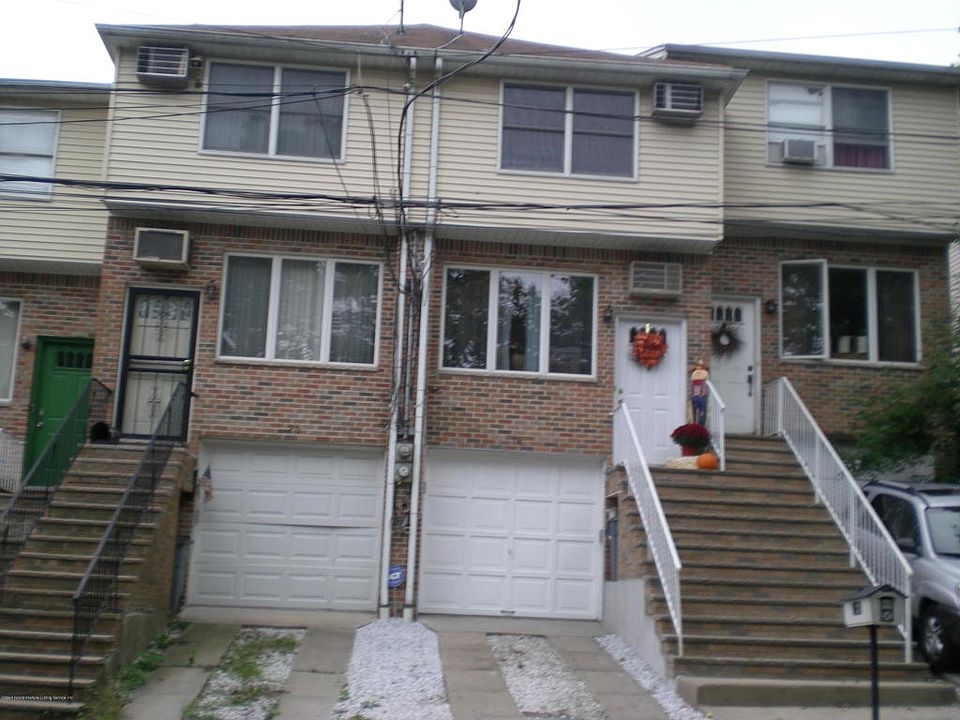 1st image of 18 Pommer Ave