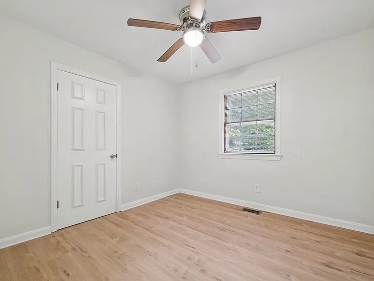 97 Shamrock Ln — Photo 19