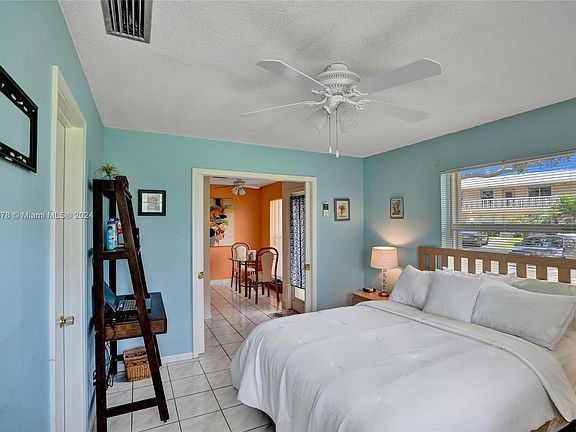 4th image of 1610 NW 18th Ave #96-A