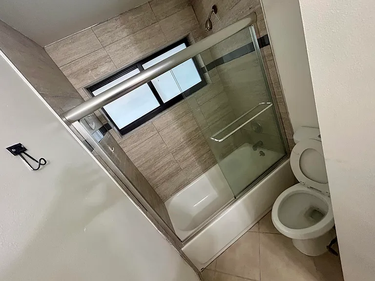 22822 Pinewood Ct — Photo 22