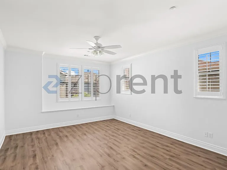 741 Tennyson Dr — Photo 15