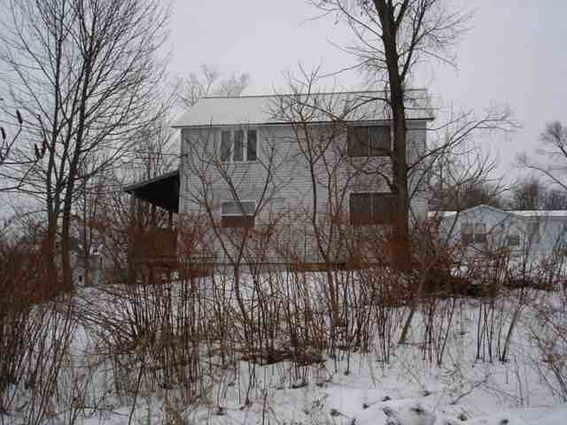 5th image of 61 S MAIN Street