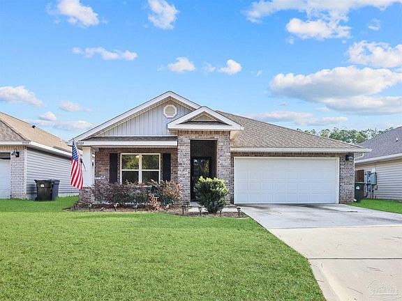 2nd image of 10509 Queens Gate Cir