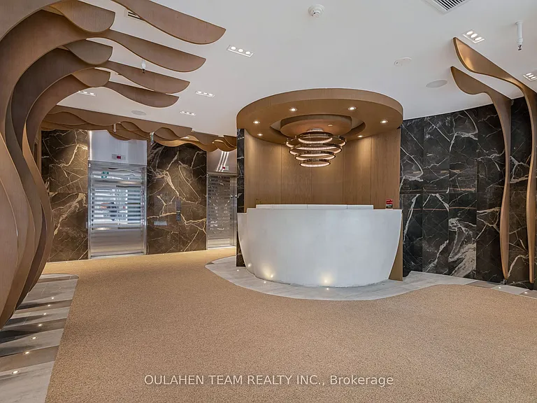 21 Carlton St #1105 — Photo 43