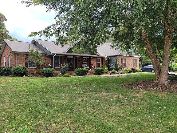 3rd image of 3802 Burton Ln