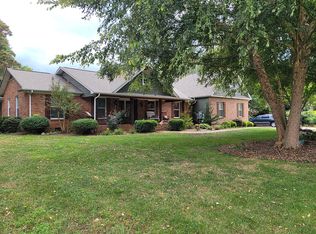 3802 Burton Ln, Denver, NC 28037