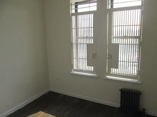 Rented by The Hamilton Group | media 6