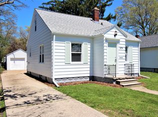 1074 Langeland Ave, Muskegon, MI 49442