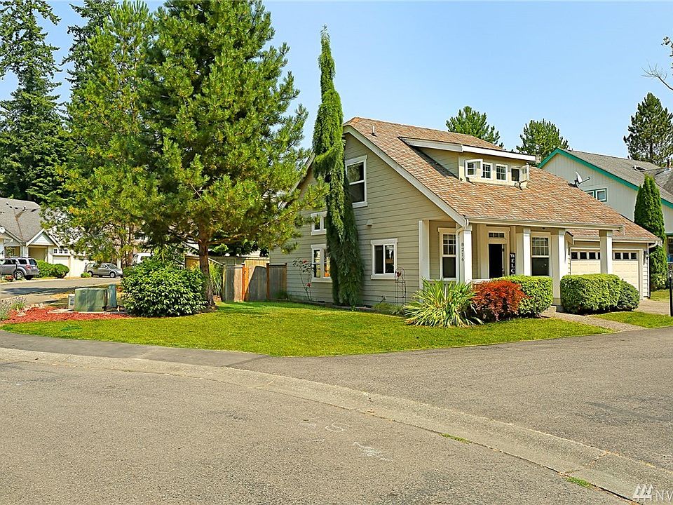 1st image of 8216 23rd Pl NE
