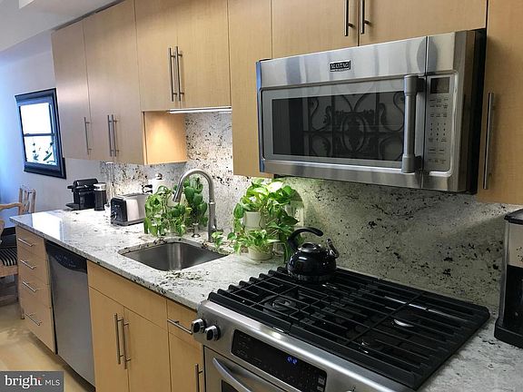 3rd image of 7710 Woodmont Ave APT 314