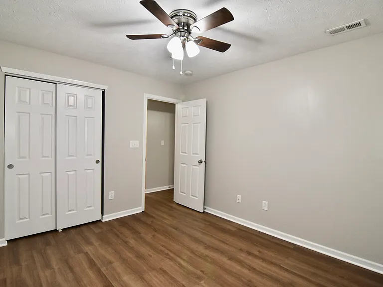 13978 Keams Dr — Photo 21