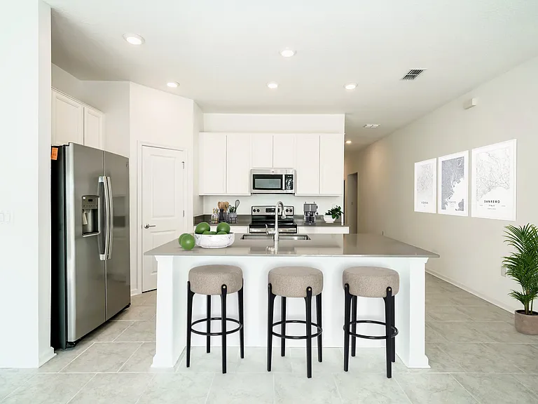 519 Patton Loop — Photo 2