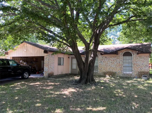 12207 Squire Dr, Balch Springs, TX 75180