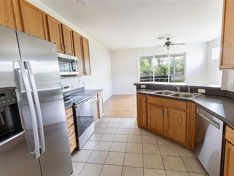 1085 Jonah Dr — Photo 10