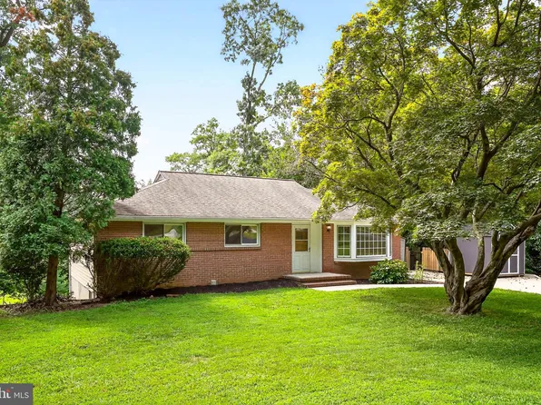 5141 Bonnie Acres Dr, Ellicott City, MD 21043