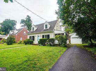 5714 Glenwood Rd, Bethesda, MD 20817