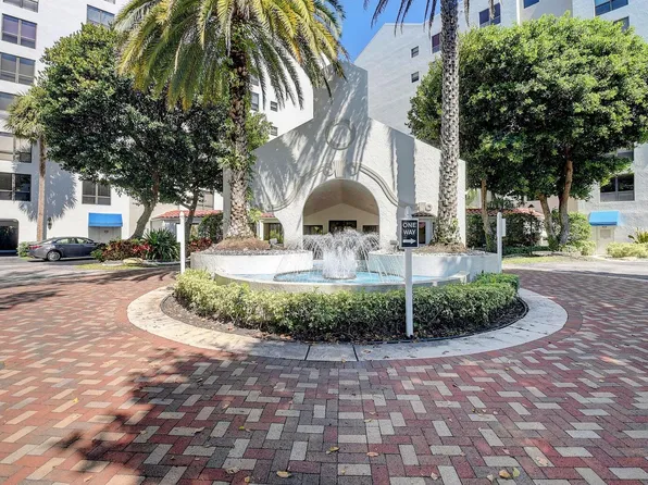 7563 Imperial Drive #802, Boca Raton, FL 33433