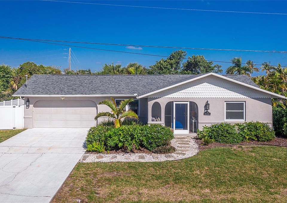 1st image of 626 BONITA COURT