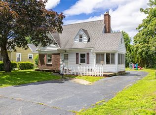 141 Cooper Rd, Irondequoit, NY 14617