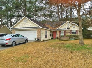 10 Pinehurst Ln, Pooler, GA 31322