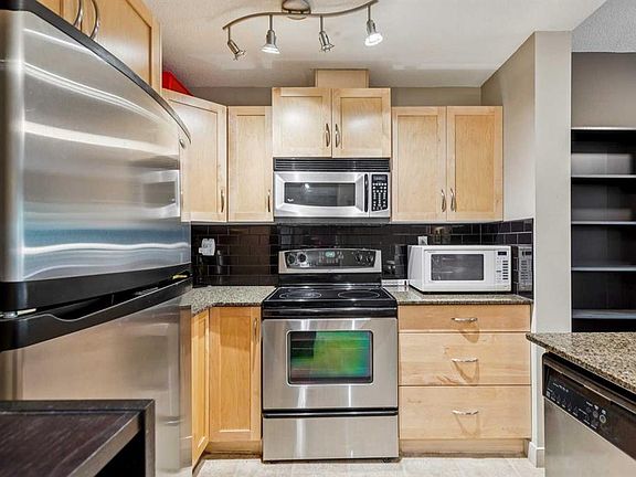 5th image of 5605 E Henwood St SW #1502
