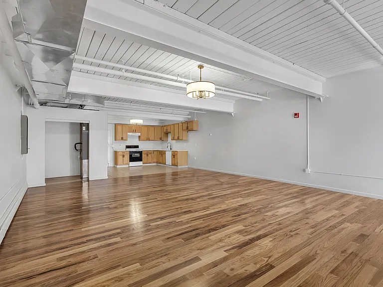 83 Main St #9 — Photo 7