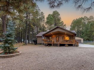 1298 Merzville Rd, Forest Lakes, AZ 85931
