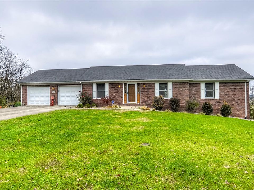 1st image of 1012 Pin Oak Dr