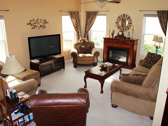 2nd image of 1862 Irish Lake Ln