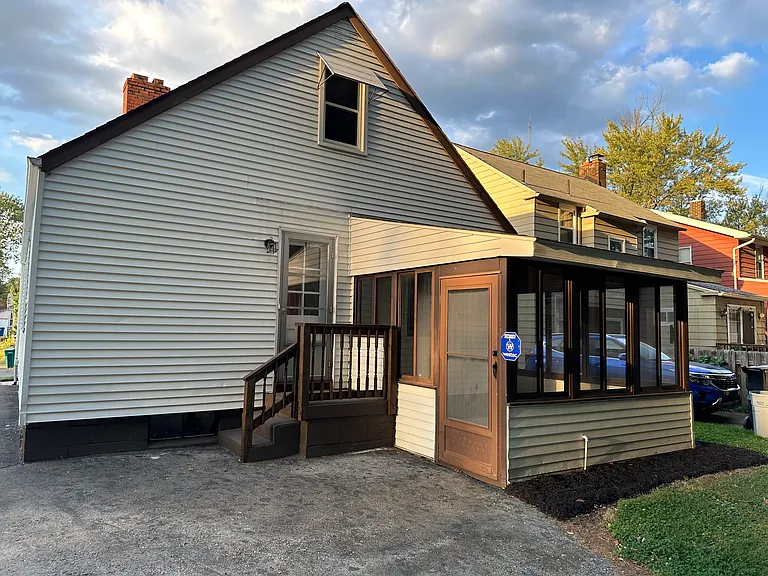 151 Clifton Dr — Photo 18