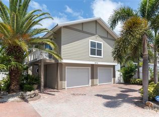 19716 Gulf Blvd, Indian Shores, FL 33785
