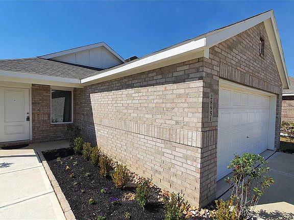 3rd image of 28951 Great Canyon Dr