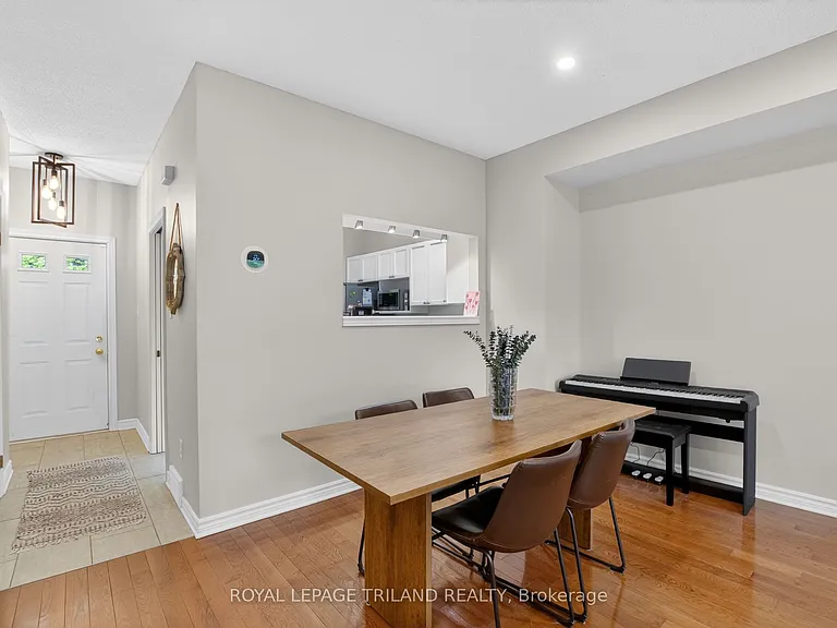 1415 Commissioners Rd W #21 — Photo 10